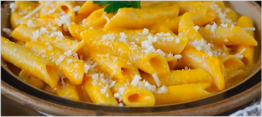 Fideos con Salsa Huancaína Especial